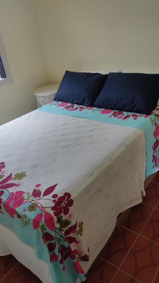 Casinha Do Pero Aconchegante E Arejada Villa กาโบฟรีโอ ภายนอก รูปภาพ